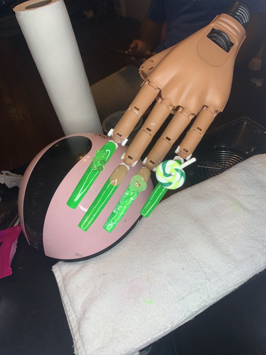 Shawty0623's tweet photo. Just a Louisiana Nail Tech trying to make a name for myself !💅🏽💕 

#selftaught https://t.co/3rWnNpaPPM