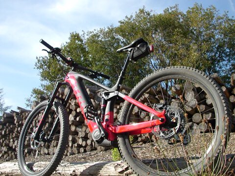 RideBikesWales's tweet photo. #RBW news: Have a fab Bank Holiday weekend everyone because #WeDontNeedRoadsWhereWeAreGoing but we #CanDoIfWeWantTo Have #OneBikeRideIt (includes N+1’s obv’s) We are off riding ours for sure this long weekend #BackInTheFuture (Next Tuesday 6/4/2021) 🚵🏾♀️🏴 https://t.co/WAfFCvvPMF
