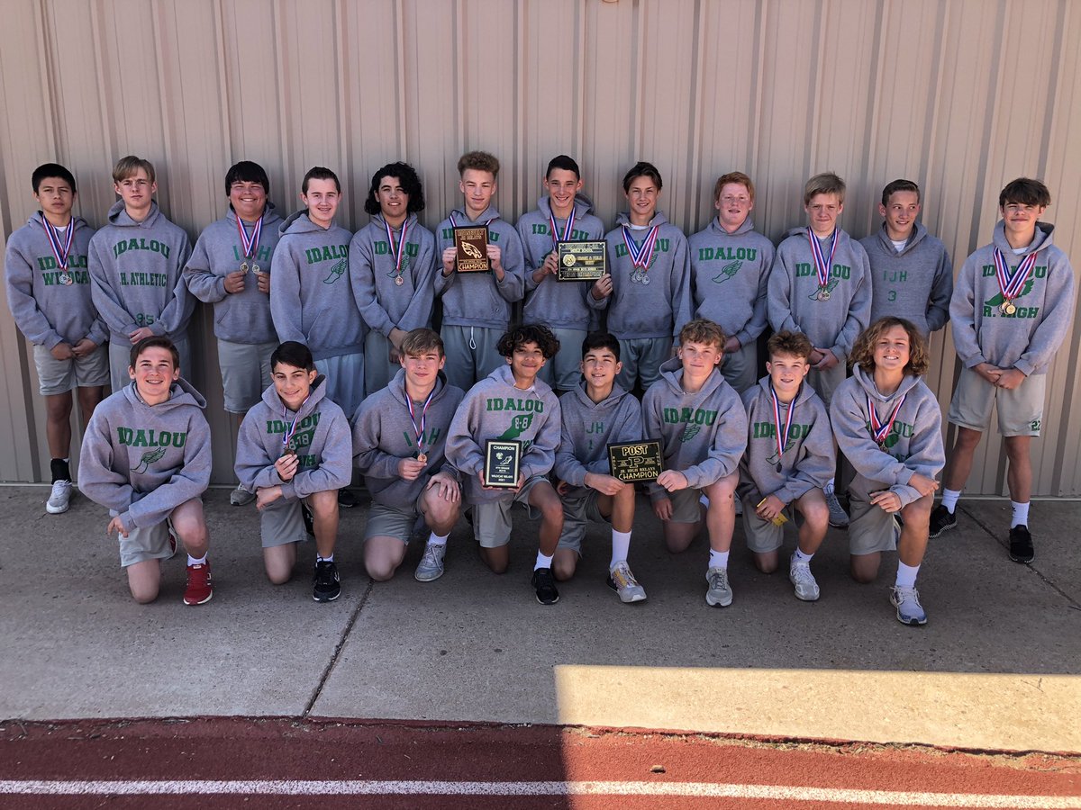 Can’t express how proud I am of our junior high athletes. 7th graders made great improvements this year. 8th graders competed well every meet and brought home championships plaques every week! The future is always bright in idalou!! @806HsscConnect @IdalouStrong  <a href="/IdalouISD/">IdalouISD</a>