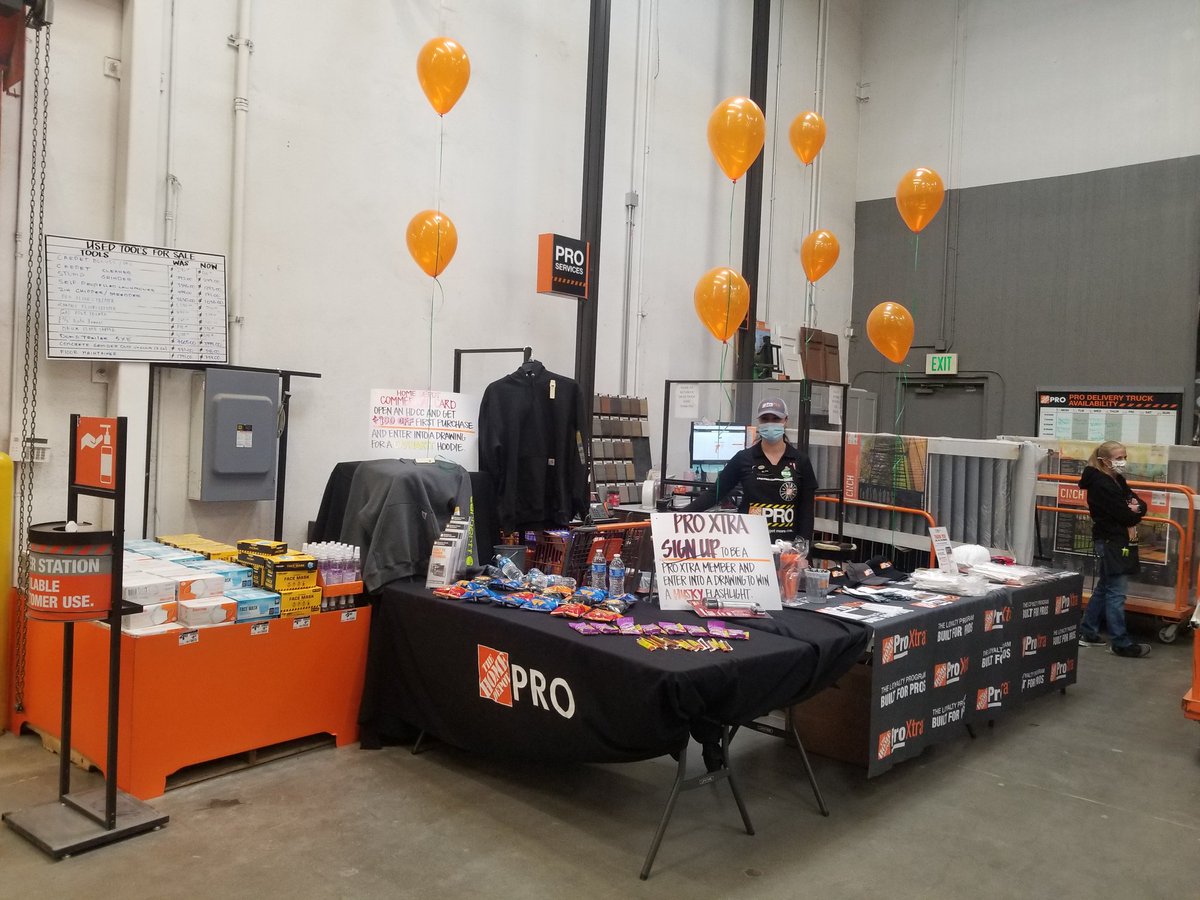 RobynRiepma's tweet photo. #ArvadaProud Pro Apperication day!!! https://t.co/Q01DzZazPR