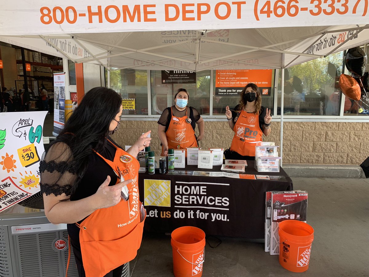 HDIS_JohnSGV's tweet photo. Wow!! Talk about events team 1854 Covina knows how to throw a speciality party !! @igenstarr thanks for inviting means generating appointments building that pipeline. #HDIS #oneteam #letusdoitforyou #tacotruck @thdTimPacC @ShardayLove92 @George_D_THD @RonRothacker https://t.co/6aa608kXOS