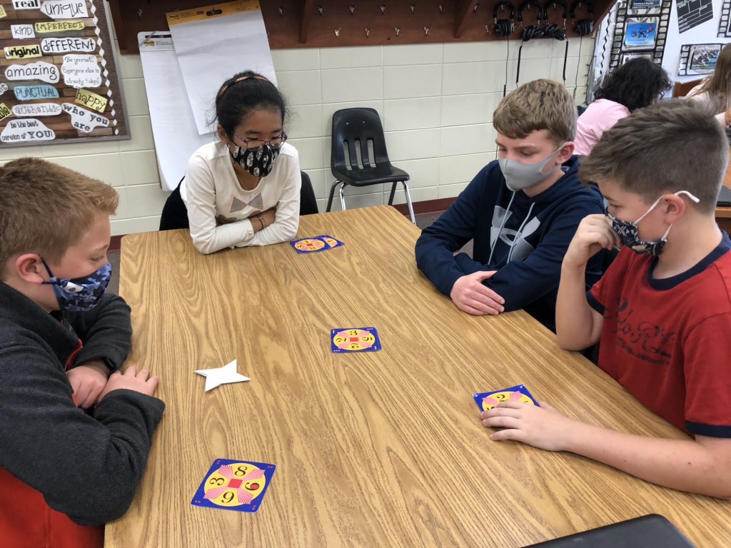 Vmosergwc's tweet photo. Playing 24! Itโs a blast and makes us use all of our mental math skills!@CarverES_RH #DayBeforeSpringBreak https://t.co/WYv0uGxbir