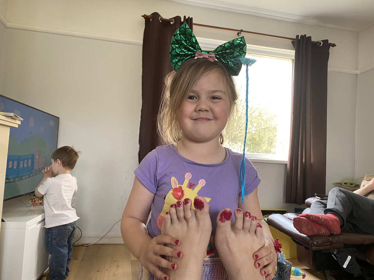 Shelley_Marie86's tweet photo. I know it’s against the Covid rules but... I did manage to get a pedicure today. She talked a lot and was quite bossy but when she finished she told me I looked fancy. #pedicure #lookingfancy #mumlife https://t.co/8ND0rVrXrE