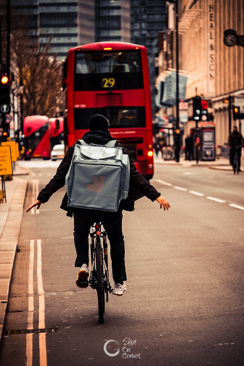 photorox_art's tweet image. You have always the chance to fly. #London