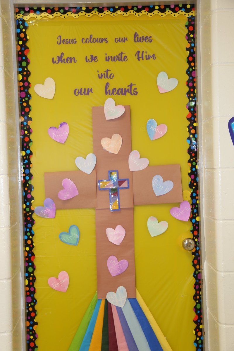 We have some wonderful Easter Doors!, image size:800x1200