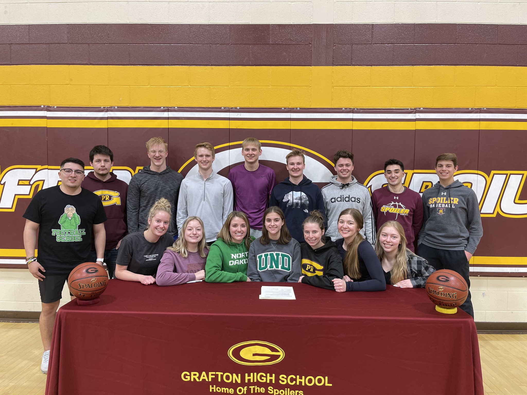Grafton Girls BB “Spoilers” on Twitter "Spoiler senior teammates and