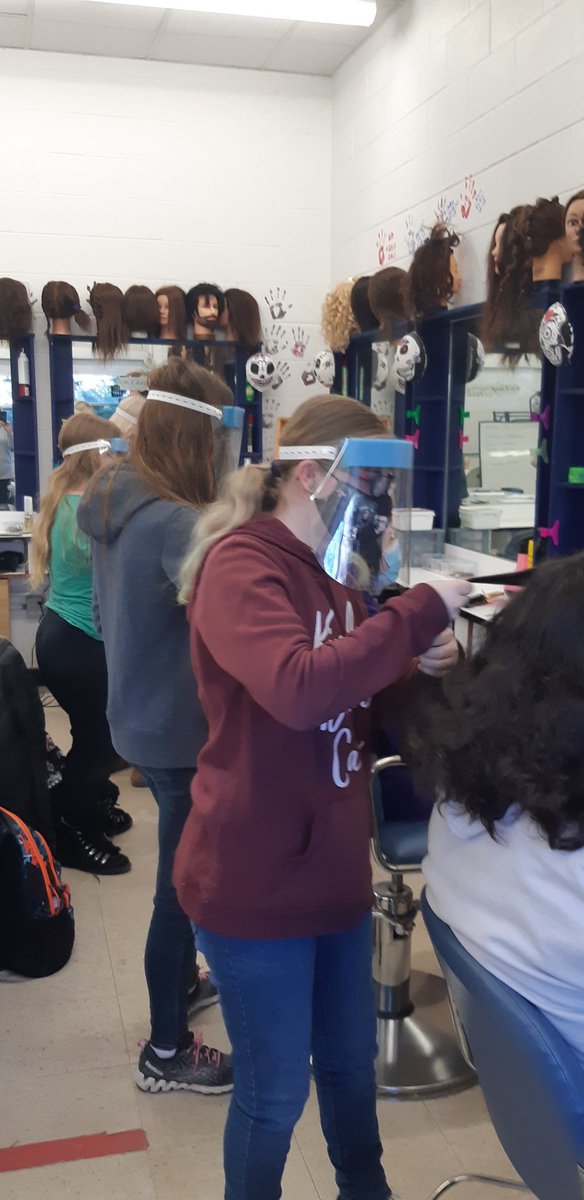 annegray23's tweet photo. #scs#cosmetology
#Grade 10 practical assessment https://t.co/BzUwXeqdI5