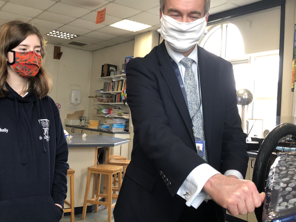 Hummingbird_PHS's tweet photo. A special visit today from our Headteacher. He had the honours of adding his thumbprint to the rest of our teams, past and present, on Hummingbird! @PHSGirls @Greenpowertrust https://t.co/XMLS9AGbYw