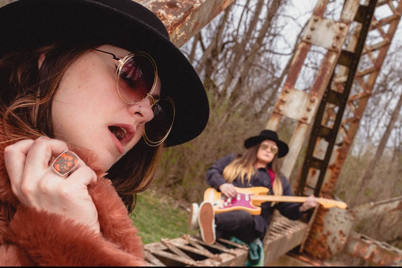 EMPERATRIX4's tweet photo. Preview of our first ever music video, for our new song In My Feelz!! Song available Friday!

https://t.co/gHVBeIfAGD

#music #NewMusic #NewMusicAlert #indie #Pop #alternativerock #NewSingle #YouTube #RETWEEET #musiclife #femaleartist #guitar #MUSICVIDEO #newartist #inmyfeels https://t.co/11xbbMsqhM