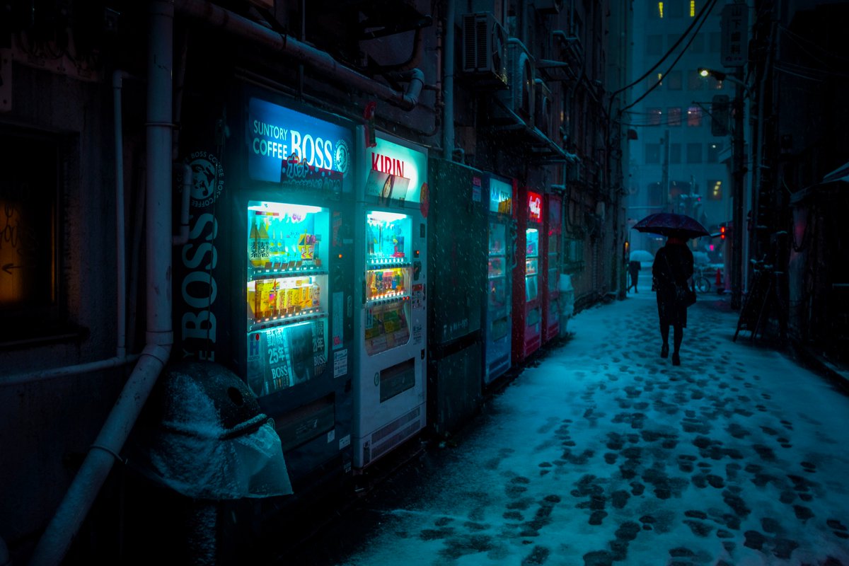 New drop 🚨
Omotesando Alley // now available at @withFND!
RTs appreciated! 
foundation.app/agk42/omotesan… 
#nftart #nft #nftcollectors #cryptoart #neon #nfts #foundation
