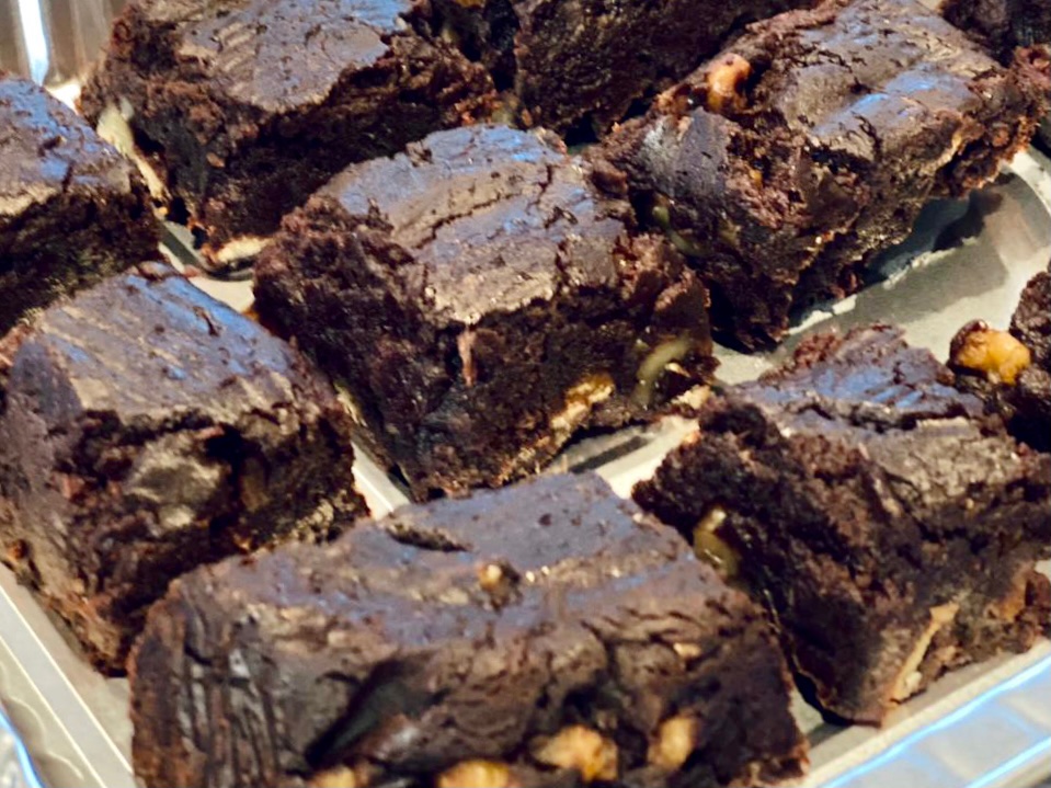 elazfoodchannel's tweet photo. #homemade #superfood #seedbutter #maplesyrup #cocoapowder #salt
SWEET POTATO BROWNIES π π https://t.co/CMk0giyXTj