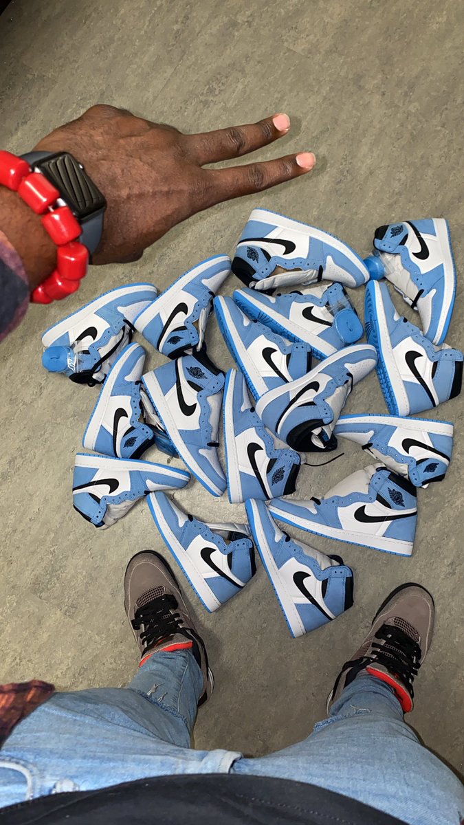 I’m giving away a pair of UNC 1s.  Just like and retweet the post to enter.
Time to give back