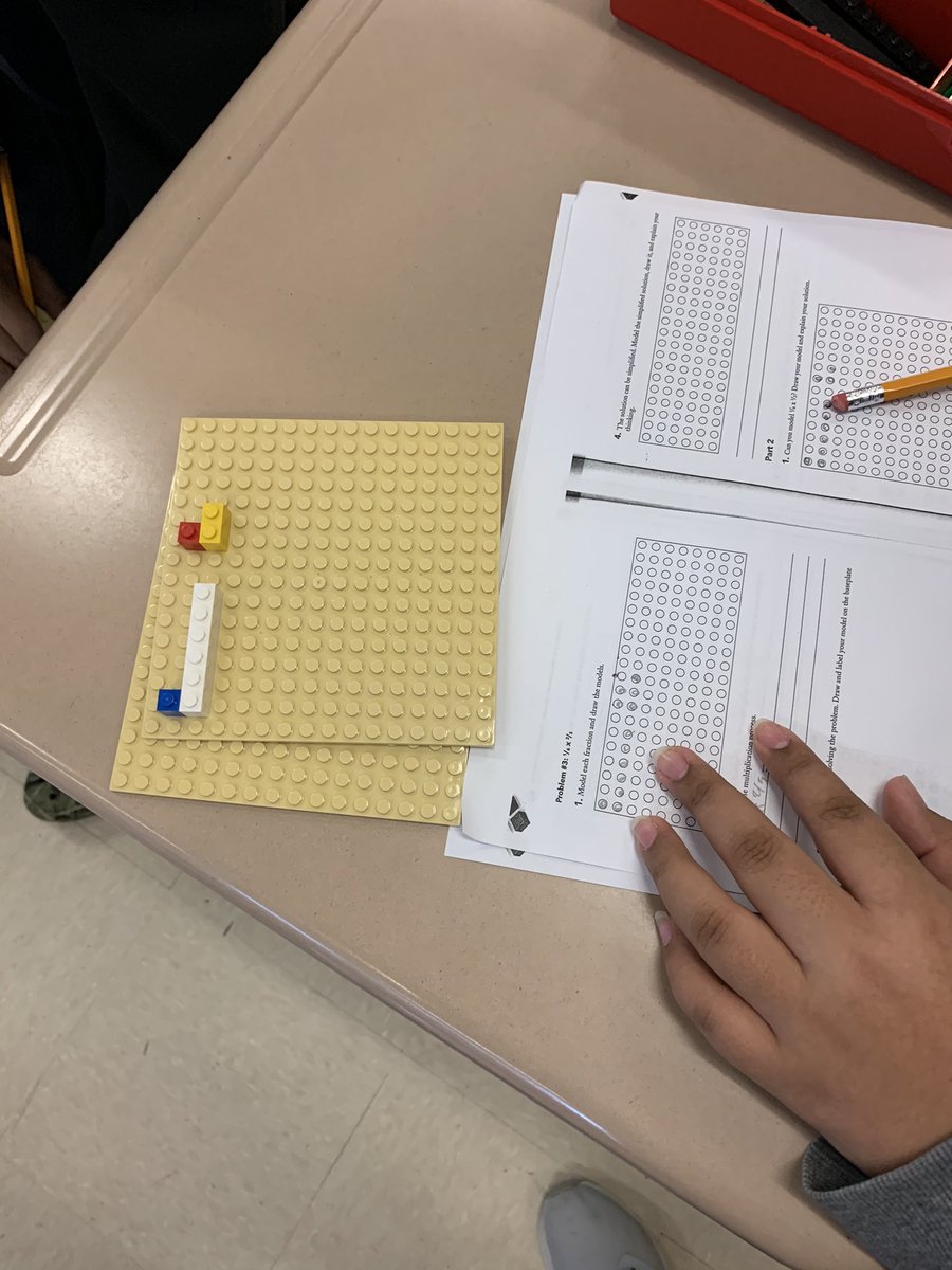 mswalkerfhges's tweet photo. #brickmath Exploring multiplication of fractions! @FHGES @cmadaniels @annie_lovoy https://t.co/OvBhVj9kJO