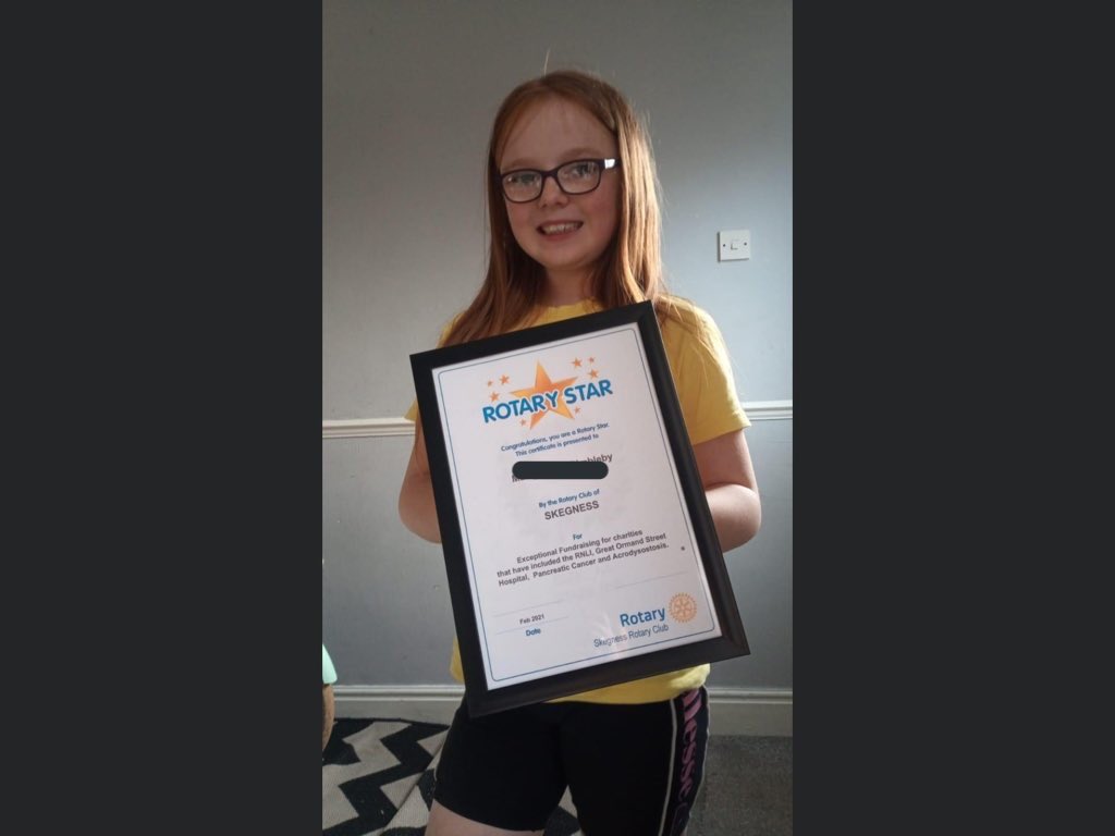 TheRichmondPri's tweet photo. Thank you to @SkegnessRotary who awarded this certificate to one of our #Year5 pupils. She is very community minded and fund raises for good causes and charity. #RotaryStar #Charity #TheRichmondFamily https://t.co/sjZXANuDy9