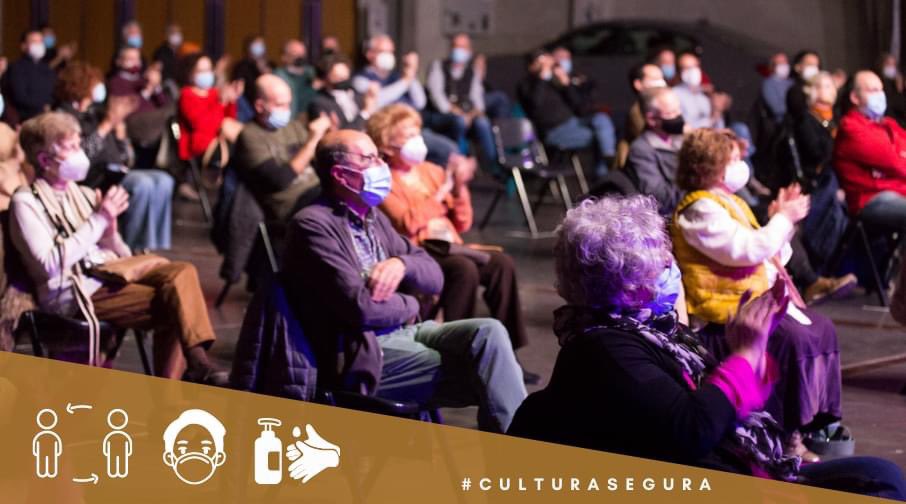 AuditorioZGZ's tweet photo. 💛¿Tienes planeado visitarnos? ¡Recuerda! Como medida de prevención, no imprimimos programas, podrás consultarlos con total comodidad en nuestra web y través de los códigos QR en Sala Hipóstila. 
¡Disfruta del @Auditoriozgz con seguridad!
😷https://t.co/Zg3ZeKVRoq  #CulturaSegura https://t.co/0DSfYTjLvk
