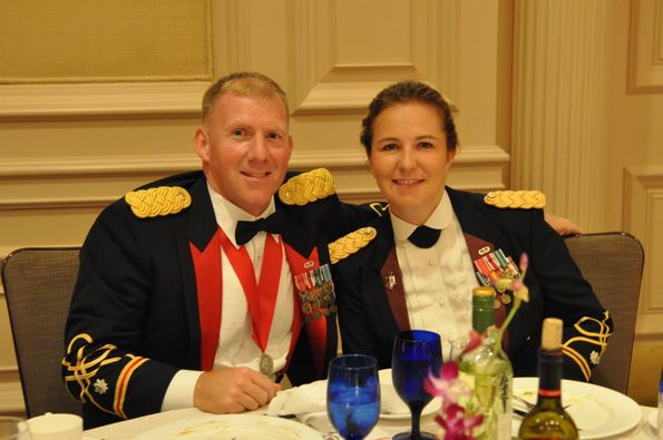 ArmyGonzaga's tweet photo. Today's #ThrowbackThursday alum is COL Amy Bird C/O 1996. COL Bird is currently the Troop Battalion Commander for Madigan Army Medical Center. True to her PNW roots, she most enjoys hiking, snowshoeing, kayaking, and cross country skiing. https://t.co/Tcd2wx7RtU