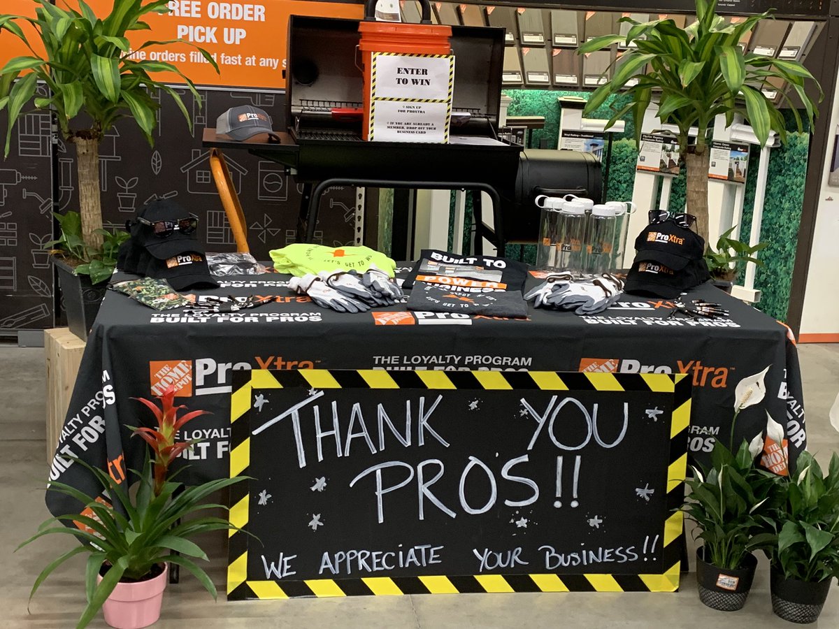 Happy PRO Appreciation Day!!!! <a href="/corelli189/">Lori Corelli</a> <a href="/ProDesk4287/">ProDesk4287</a> <a href="/horibin/">Paul Horibin</a>