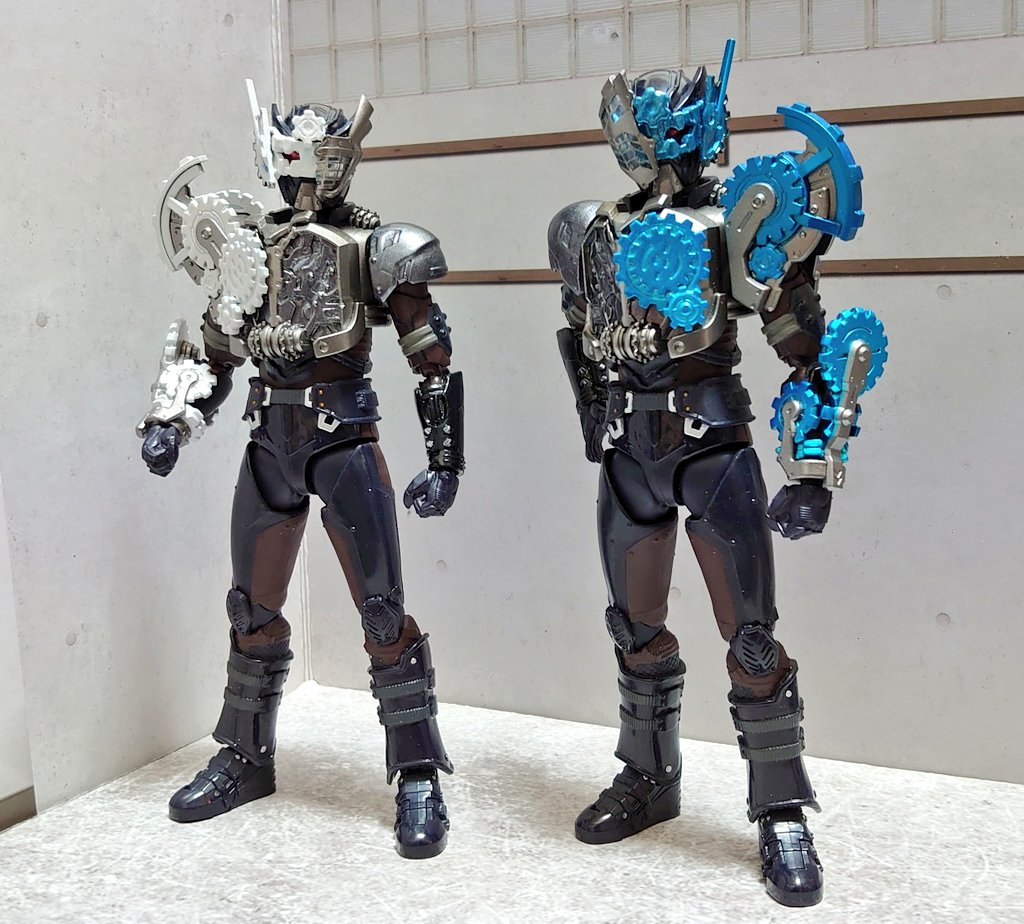 コ*】様 S.H.Figuarts仮面ライダービルドエンジンブロス&リモコンブロ