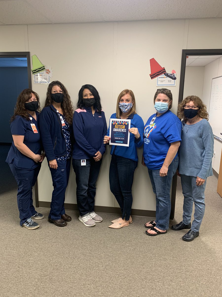 LISD central office portable B team supporting Autism Awareness Day. #LIGHTUPLISD #1lisd