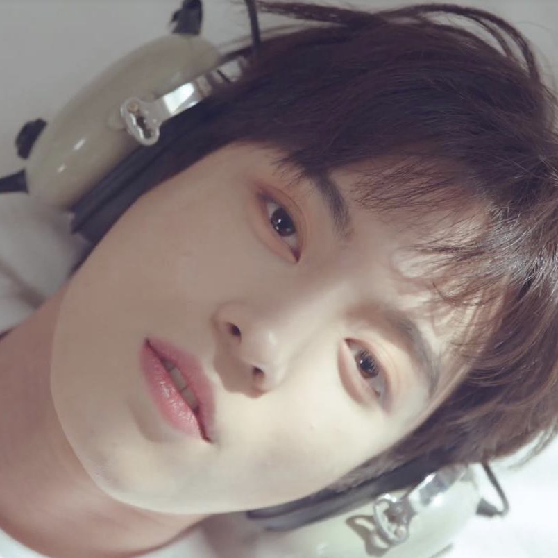 HCNFEED's tweet photo. #레이찬 #이휘찬 #휘찬 #리미트리스 #LMTLS #LIMITLESS #오메가엑스 #OMEGA_X https://t.co/wJwXjfTjZm