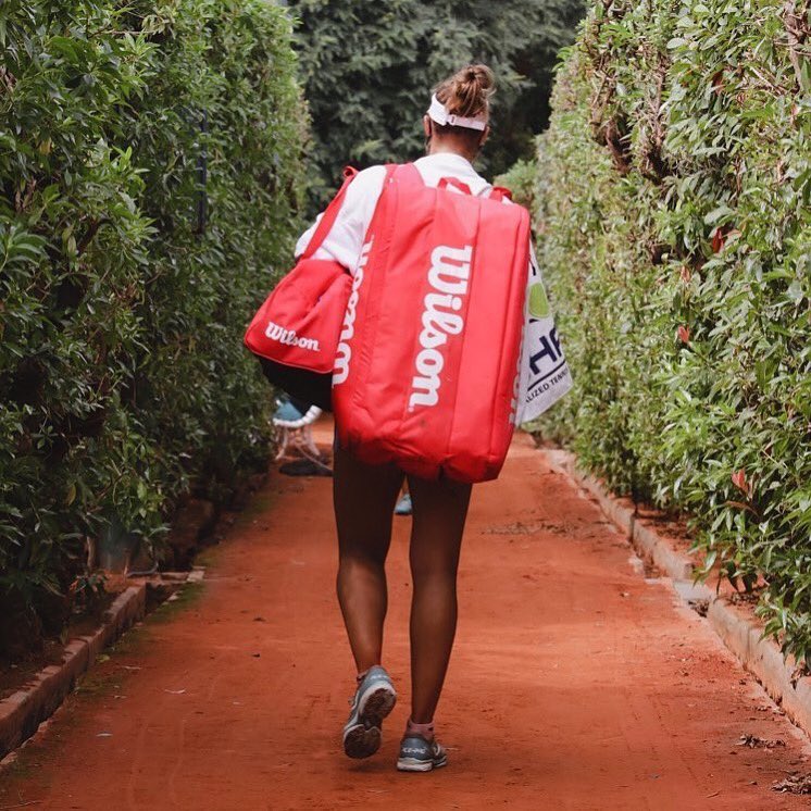 Escolha seu próprio caminho 🔥🎾

📸: <a href="/biahaddadmaia/">Beatriz Haddad Maia</a> / @omar__erre 

#teamWilson #WilsonTennis #WilsonBrasil