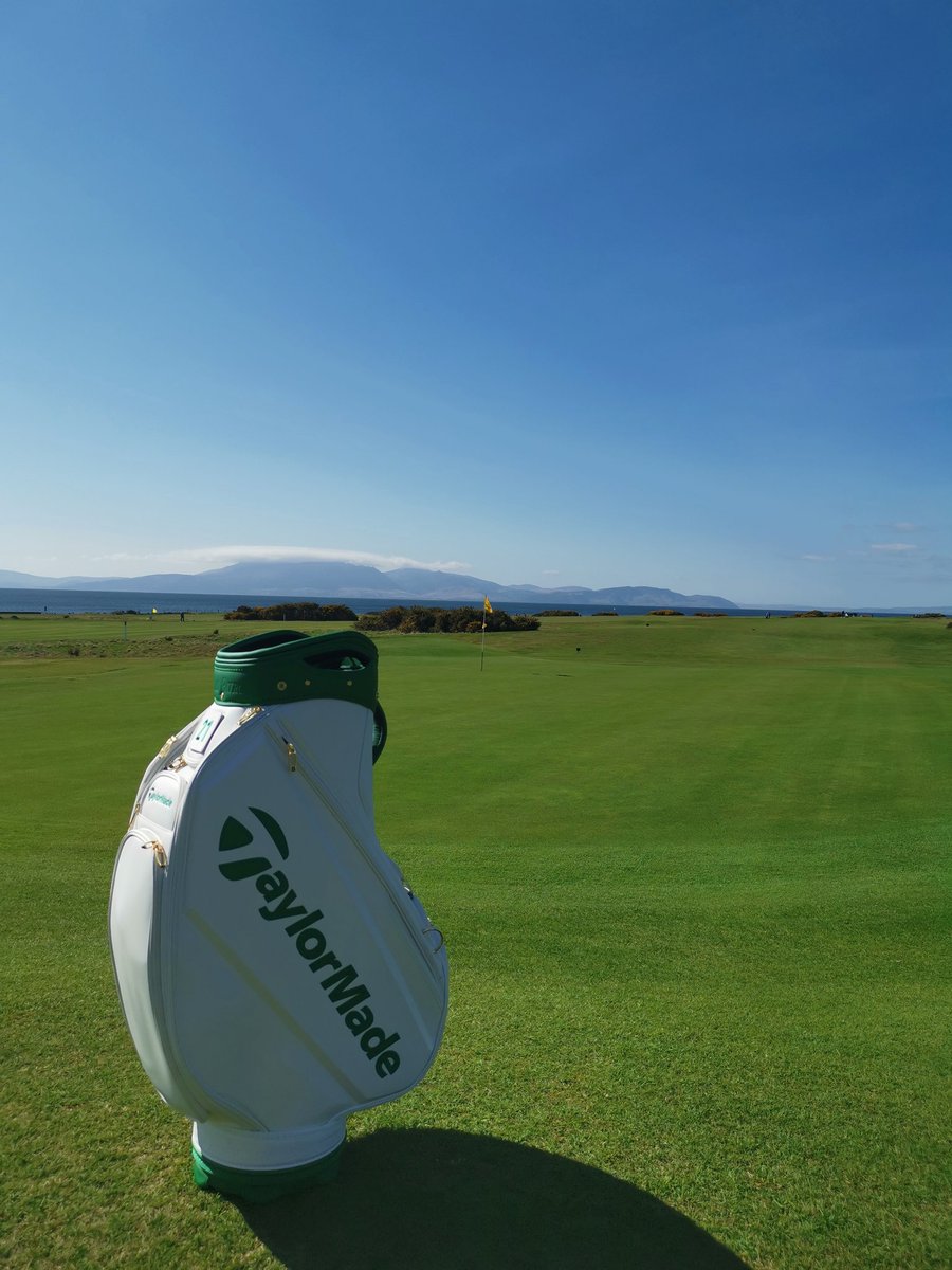 WestKilbridePro's tweet photo. Absolute cracker of @TheMasters bag from @TaylorMadeGolf limited edition 😎⛳ @theWKGC #onlyoneinstock #TheMasters21 https://t.co/d1Jl4FwJdY