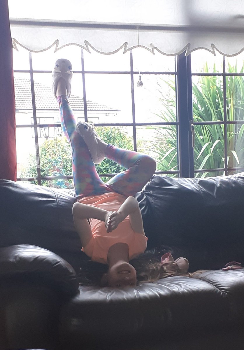 jaap_tim's tweet photo. Upside down @MoSalah 🤣🤣 the child is mad https://t.co/d4vYFqyTR5