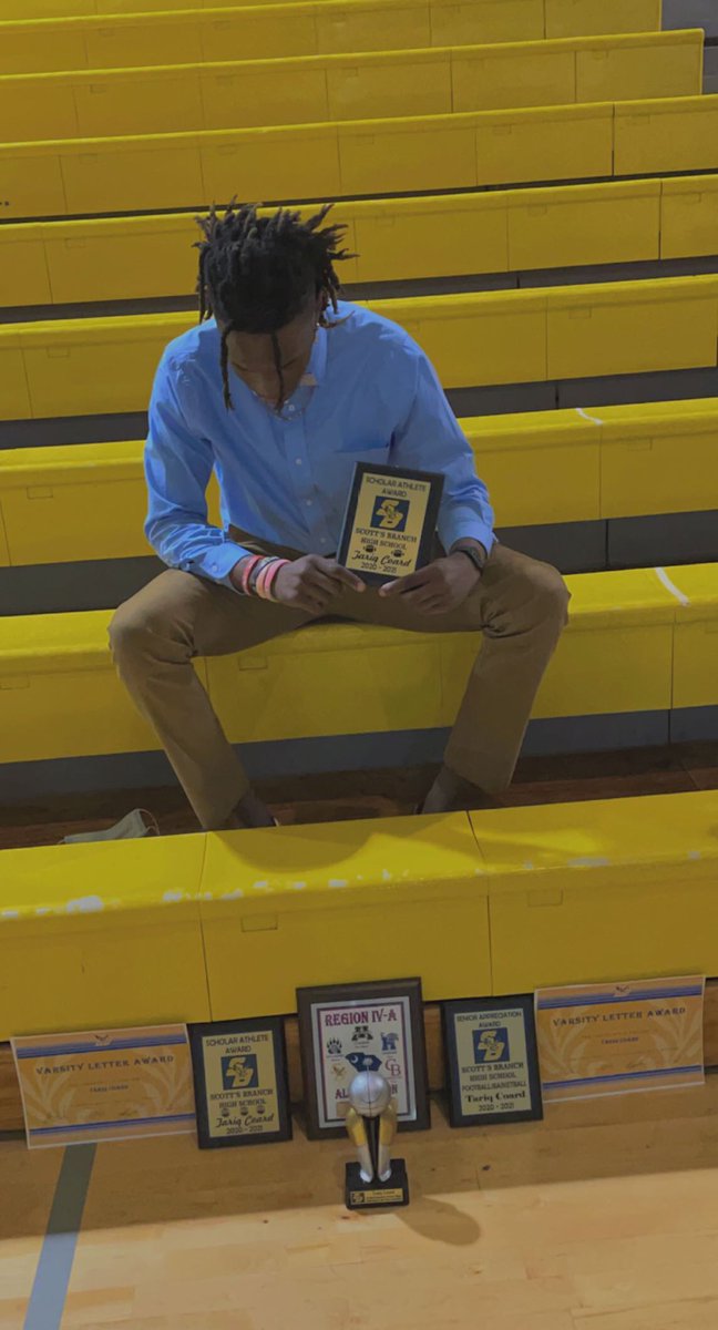 Last night went a little something like this🏆 (fall and winter sports)  all-region (basketball) all-state (basketball) offensive player of the year (basketball) scholar award (football and basketball). Spring sports next ⏰