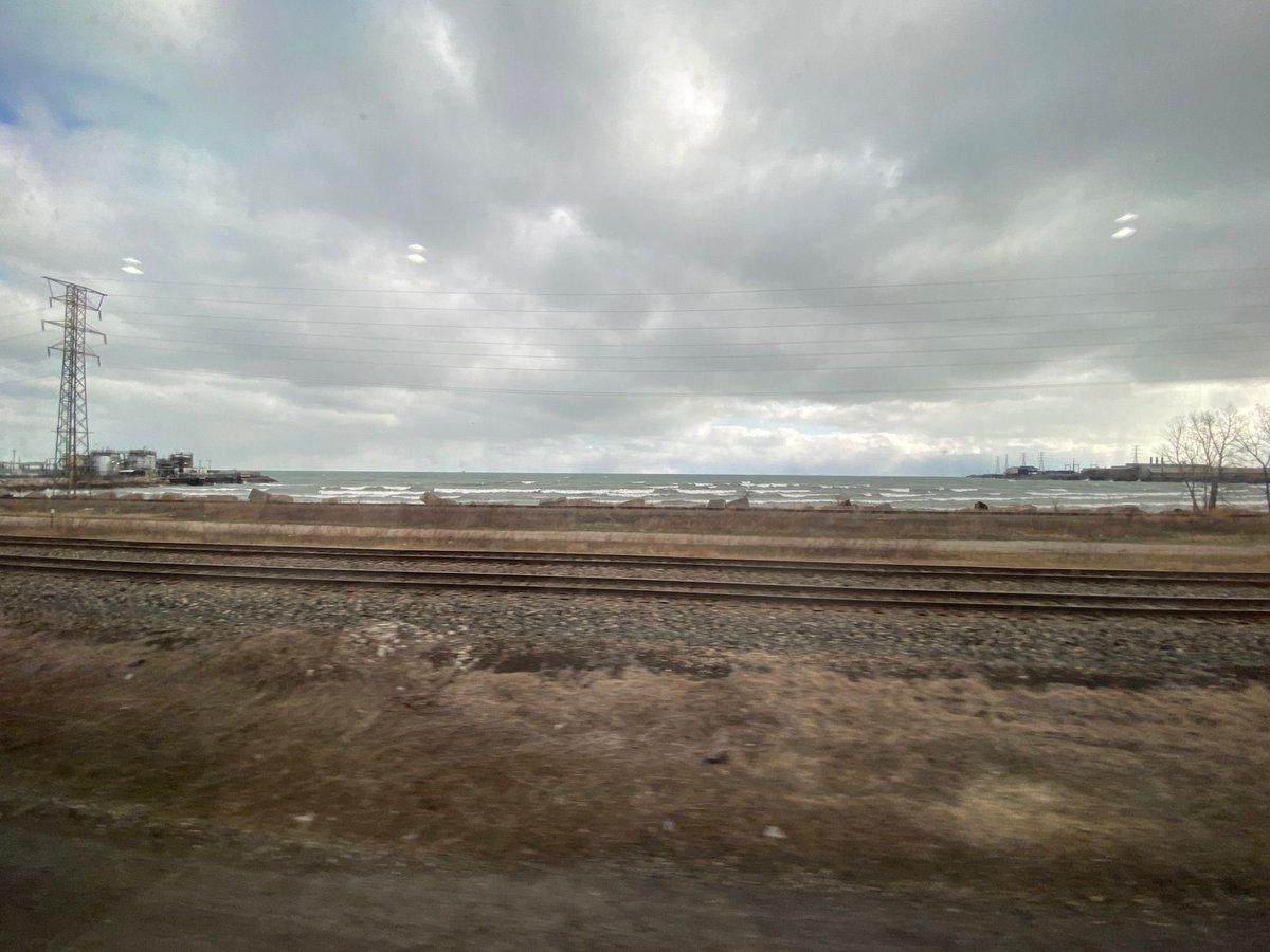 TimeAndChance's tweet photo. #lakemichigan https://t.co/J4FxGt6geQ