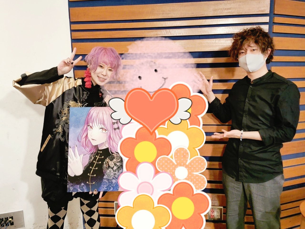 Valshe Vの秘密基地 ご視聴ありがとうございました 花たんとのコラボレーション もう本当に最高に楽しかった 君にも音を楽しんでもらえていたら嬉しいです 花バルいかがでしたか 励みになるありがたい感想やリクエスト Vの秘密基地 で