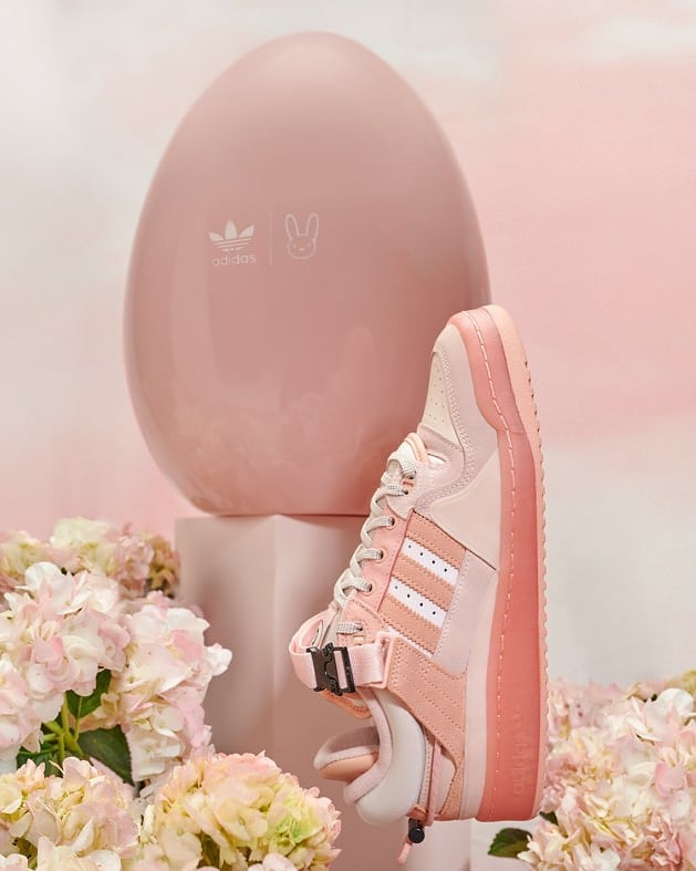 La Pascua de Resurreción para el mundo sneakerhead en Chile cae este martes.

Descubre aquí detalles de estas adidas Forum Buckle Low “Easter Egg” x Bad Bunny disponibles en nuestro país:
bit.ly/3dk3edy