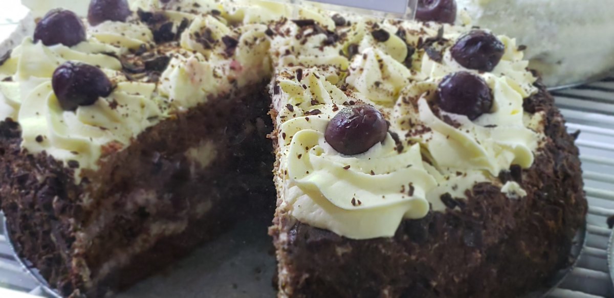 turismocba's tweet photo. 🍰 51° Fiesta Nacional de la Masa Vienesa | Del 01 al 04 de #Abril en #VillaGeneralBelgrano 

🍃 Con una gran #propuesta artística, repostería centroeuropea y chocolatería artesanal🍫 Libre y gratuita 🔎 Más info: https://t.co/in2BZfsMLs

CÓRDOBA❤️VOS @VgbTurismo https://t.co/zPX2lva9OV