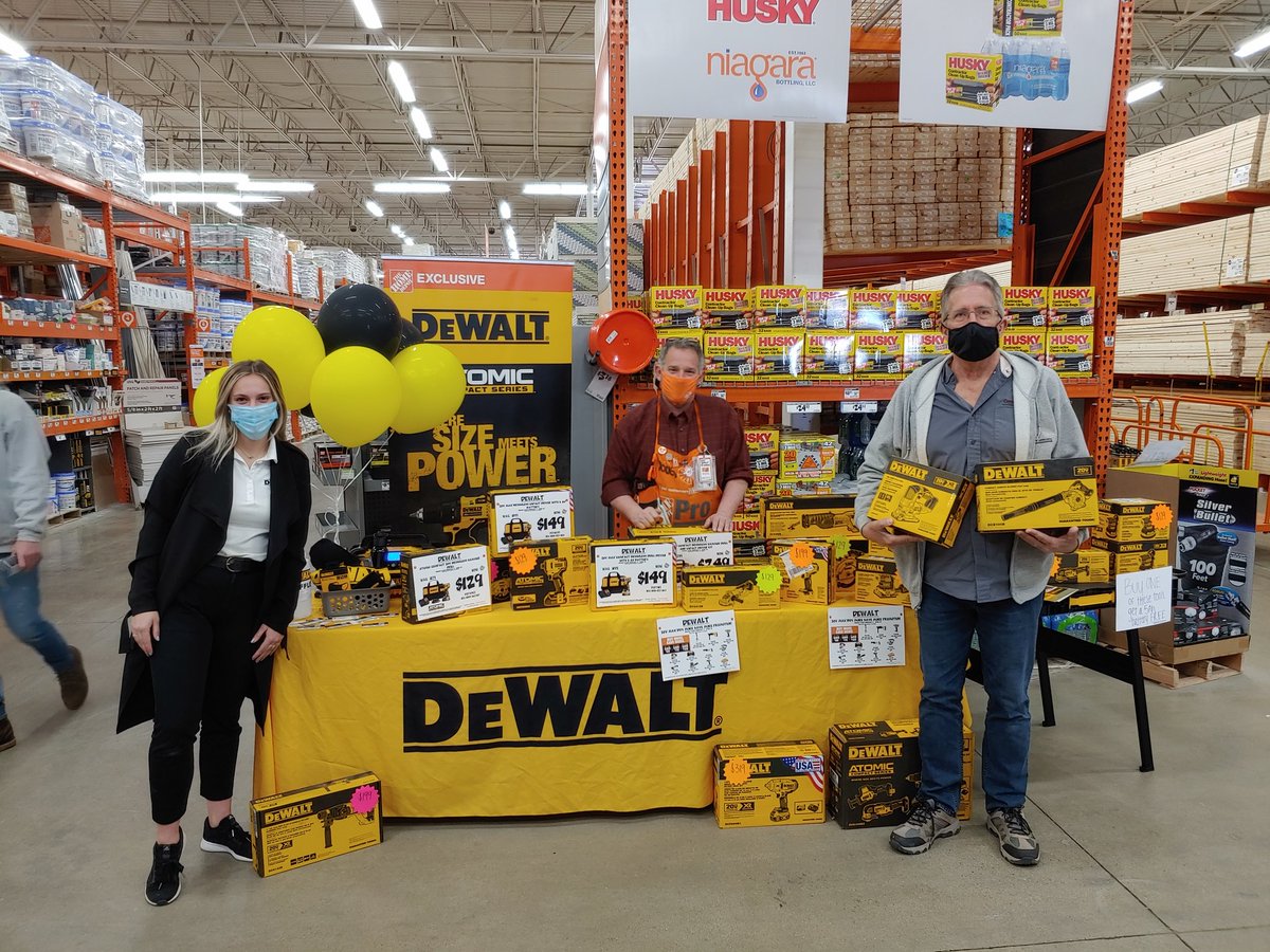 Building strong relationships! Vendor/DEWALT Olivia, THD DS PRO Doug and PRO Xtra K &amp; K Steve