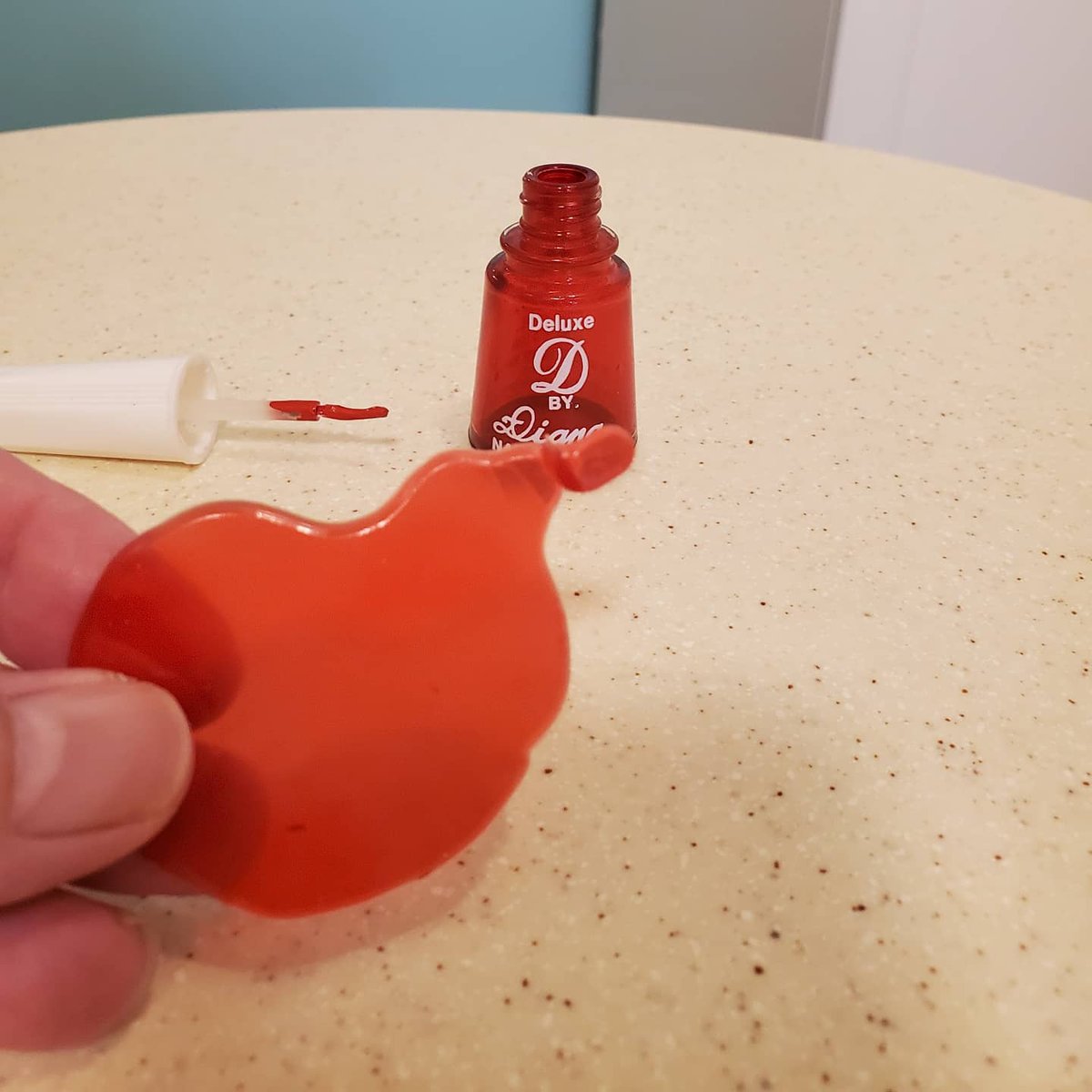 1nailchick's tweet photo. APRIL FOOL'S 🤣
.
#AprilFools #cndgowithapro #CNDGrandmaster #shellaccertifiedpro #1nailchick #licensed #professional #Nailtech #manicurist #MarcoIsland #Naples #Florida #FL #SWFL #shopsmall #booknow #schedulicity #squareup #inthe239 https://t.co/qsdIGlVRAb
