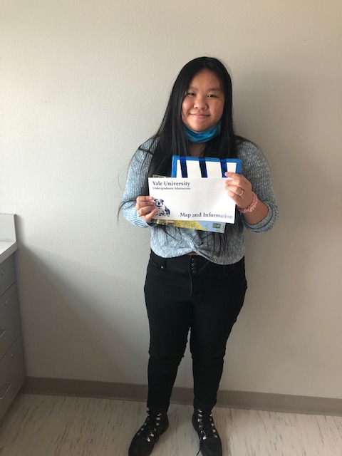 THSadvanceda's tweet photo. Congratulations to Teresa Do for her selection as the recipient of the Yale Book Award!  This award goes to an outstanding junior student who shows superior academic ability and potential.  It also opens the door to admission to Yale upon graduation.  Way to go Teresa! https://t.co/v0YQO2yAav