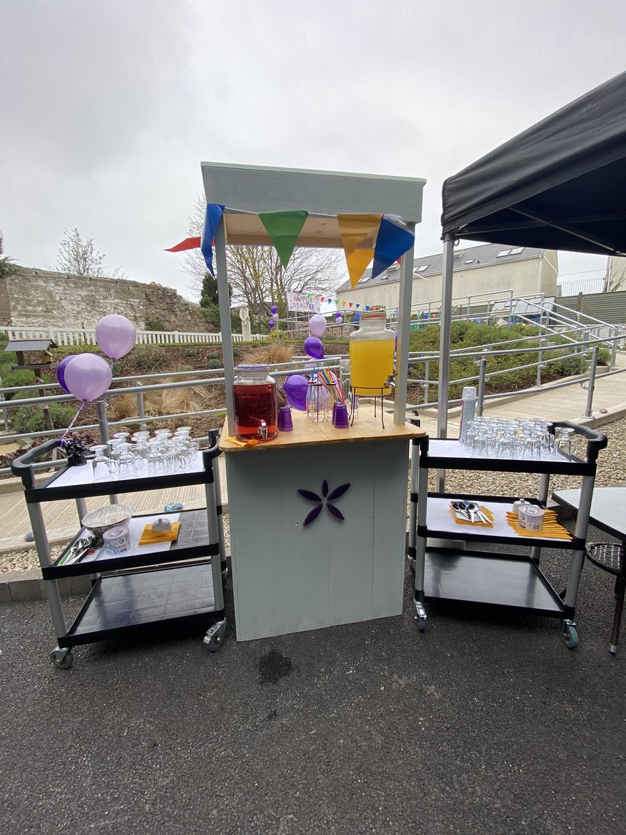 AshfordHouse's tweet photo. Our amazing new drinks stand! Handmade by Terri from our amazing activities team 🍹 https://t.co/ym8w6YRleb