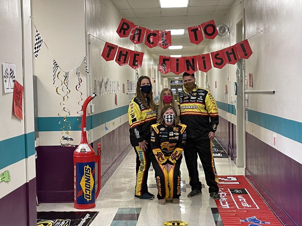 Anna Allman tweet media