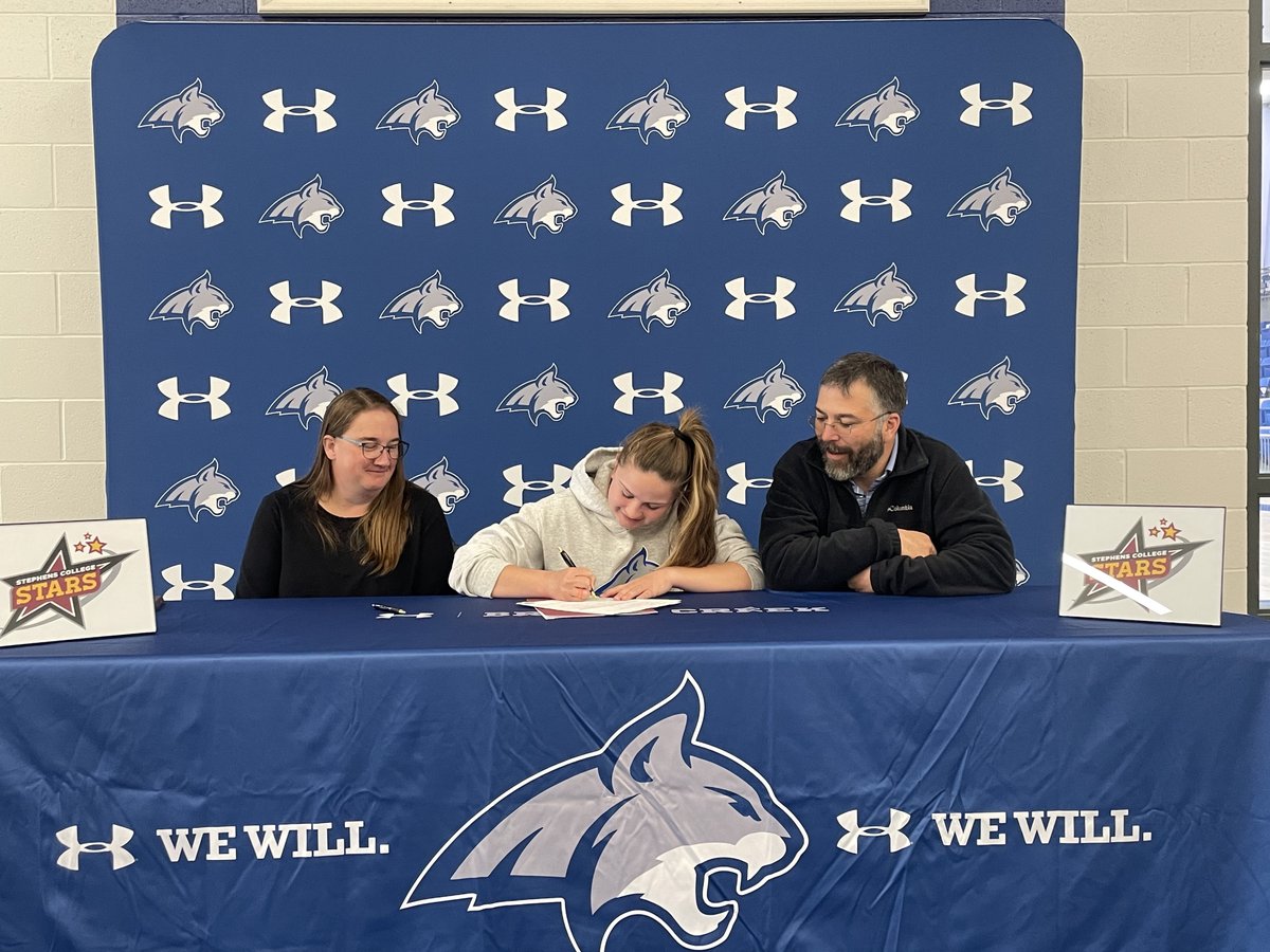 bc_bobcats's tweet photo. Congratulations to McKenzie Munro for signing to play soccer at Stephens College in Columbia Missouri!  #bobcatnation  #grit https://t.co/QGanMyhprt