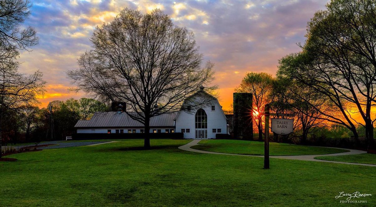 visityorkcounty's tweet photo. April kicks off #LovetheGreenwayMonth and we can't wait to celebrate one of our favorite York County spaces to get outside and reconnect with nature!
Follow @ASCGreenway and share your experiences online using #ascgreenway and #getyourselfieoutside!
📸: @larryransomphotography https://t.co/oI6eOD0nbW