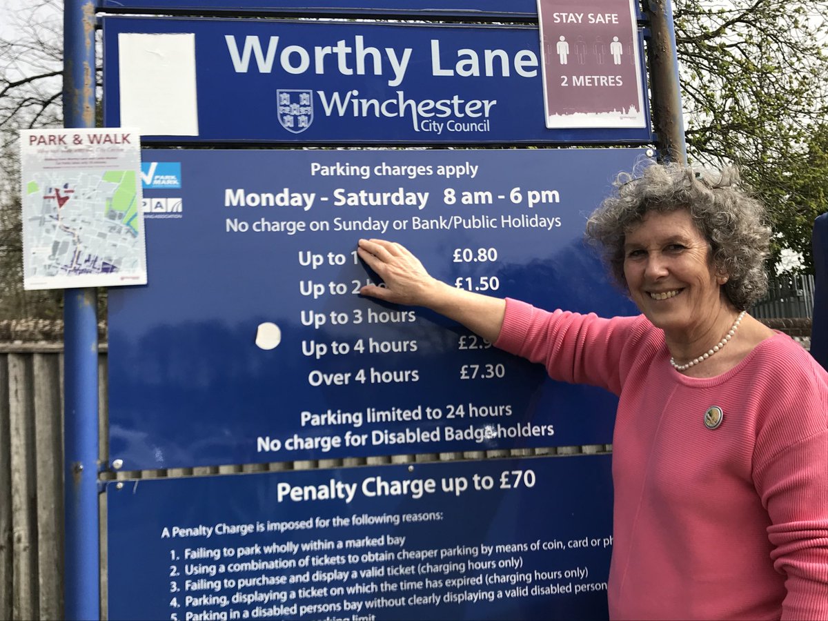 jackielibdem's tweet image. Rumours that you have to pay to park in Winchester in the evenings are just not true. It’s free at #WorthyLane (#Cattlemarket ) &amp;amp; #ChesilStreet &amp;amp; #RPLC For that bit more daily exercise it’s #worthwalking! ⁦@Steve_Cramoysan⁩ ⁦@mpntod⁩ ⁦@Lynda_Lib_Dem⁩
