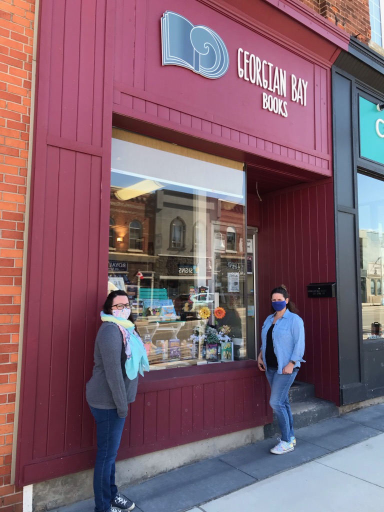 It's our 5 year Book Store anniversary today! <a href="/sandybeaches87/">Sandy</a> and I recreated our photo from our first day April 1, 2016