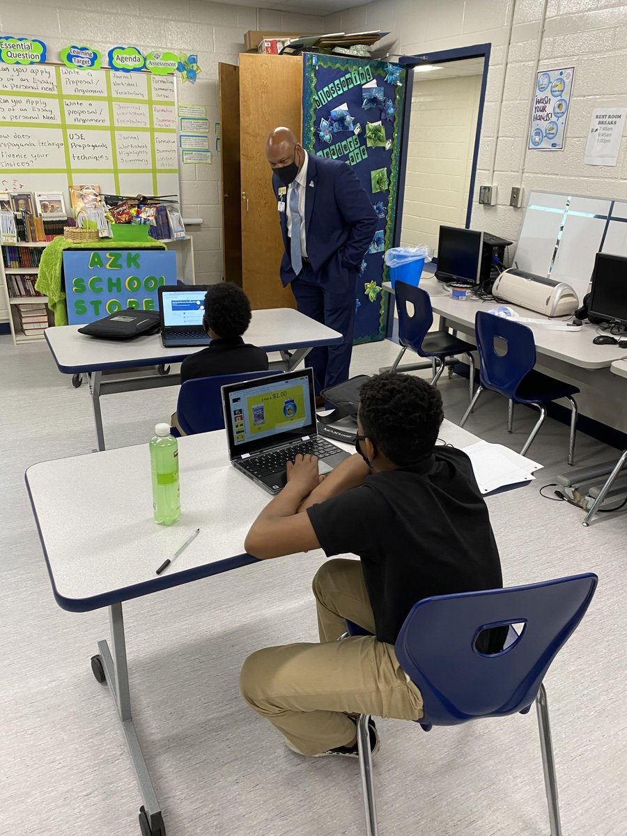 azkacademy's tweet image. We want to thank @GriffinSpalding Superintendent @KeithLSimmons1 for visiting @azkacademy. He was able to tour the school, meet with staff, and students as well as see the great things that are happening here at AZK!