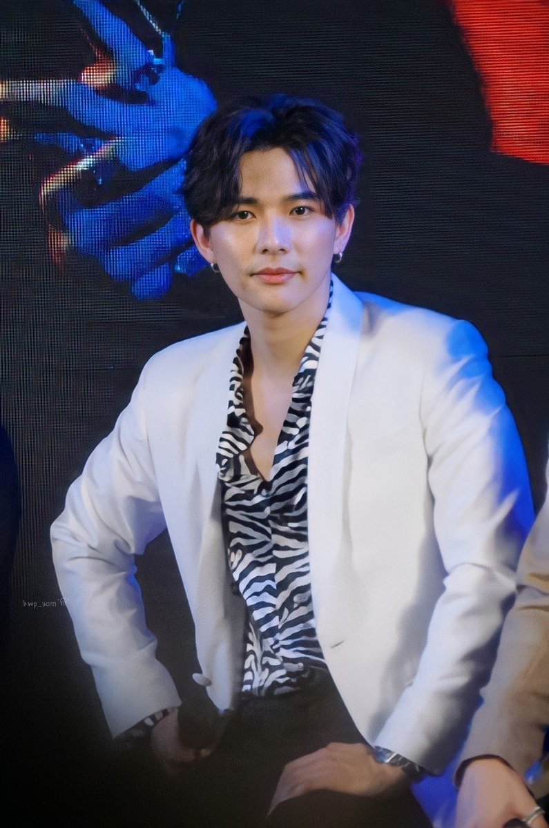 anotheryuiii's tweet photo. Beautiful in white🤍

cr. kwp_aom
#Lee_Thanat @lee_thanat 
#BOYSDONTCRYPROJECT https://t.co/STsQP5L2Jz