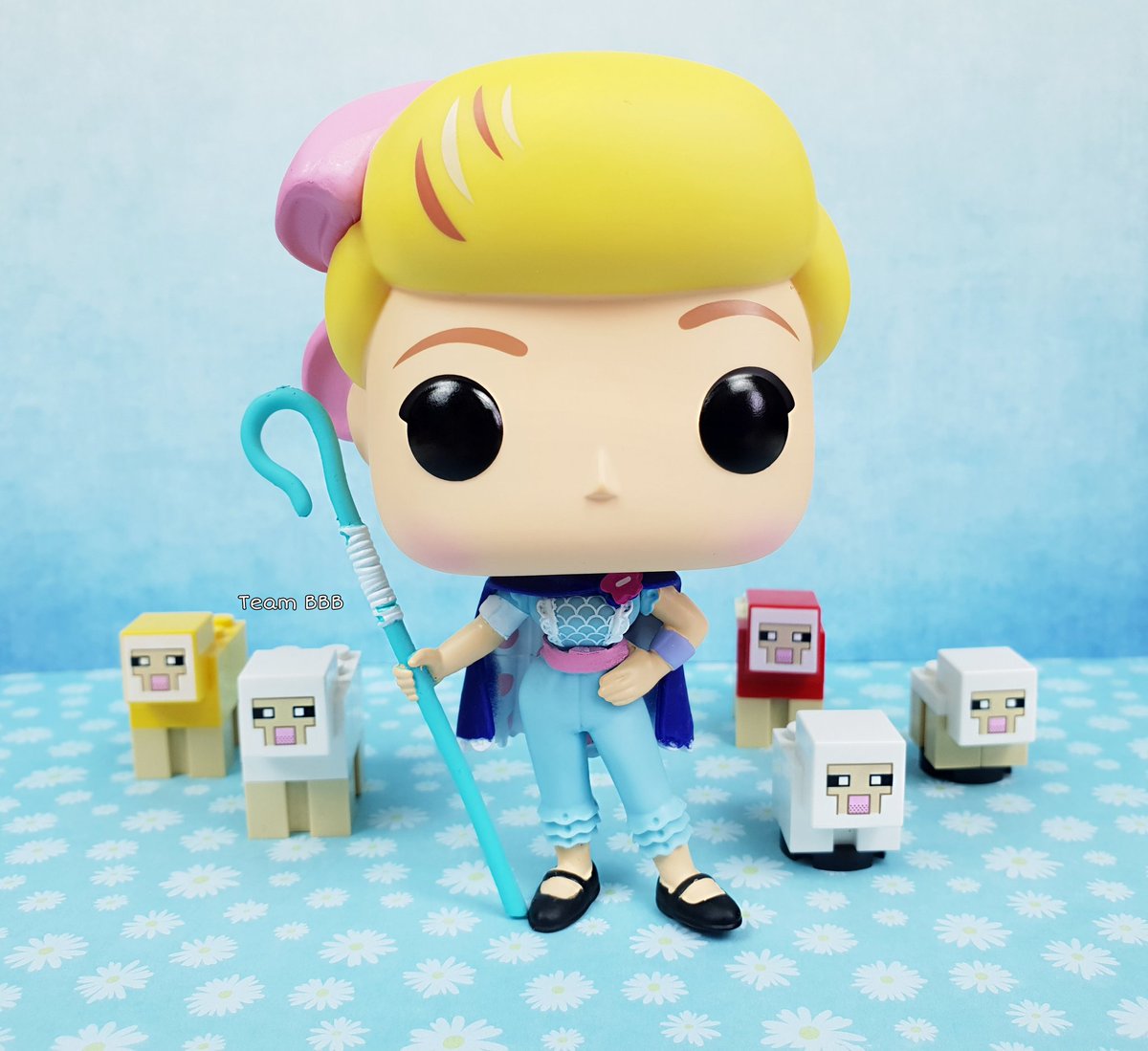 TeamBBB123's tweet photo. Lil Bo Peep has found her sheep ready for Easter Sunday π
#lilbopeep #sheep #littlebopeep #toystory #minecraft #pixar #funko #funkopop #lego #legosheep #minecraftsheep #pixarfunko #DisneyFunko #toyphotography #actionfigures #toypics #easterphoto #eastersheep #eastersunday https://t.co/nzImZncjF1