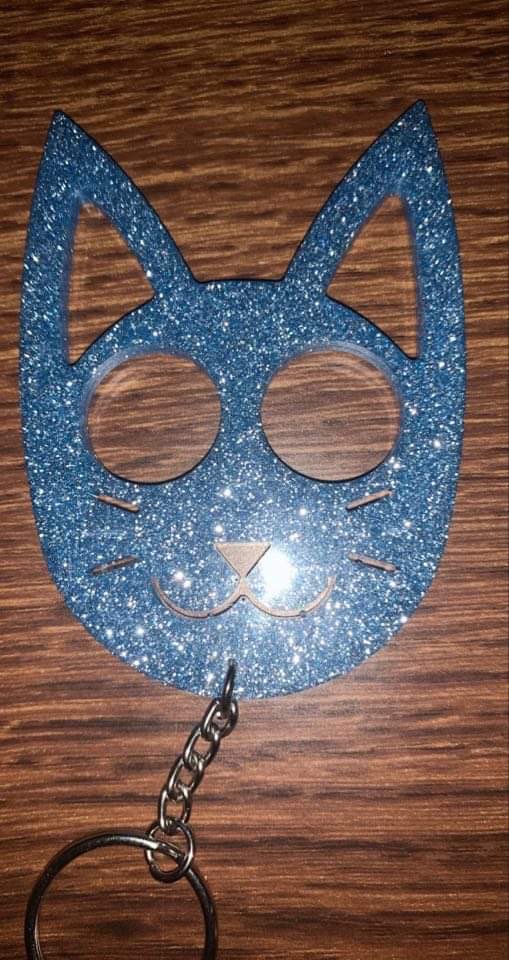 BeeMadCraftsMi's tweet photo. Self defense keychains are finally here!! 

Small - cat $7
Large - cat, dog, fox &amp; unicorn $8

Shipping $2 https://t.co/JUMDDVchb3