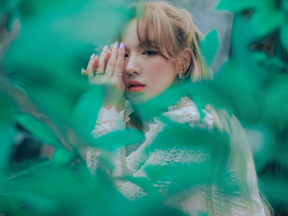 RV_JoyP's tweet photo. It is getting closer to #Like_Water release LUVIES💙 I feel so blessed to be able to sing for you🥺 Thank you for your patience waiting for me, I hope you will feel happy to hear my song. LUVIES, lets stay side by side forever🥺💙 https://t.co/tnkdeH8rvi
