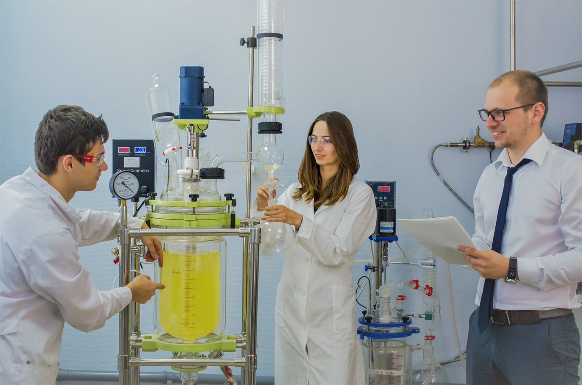 Mendeleev University tweet media