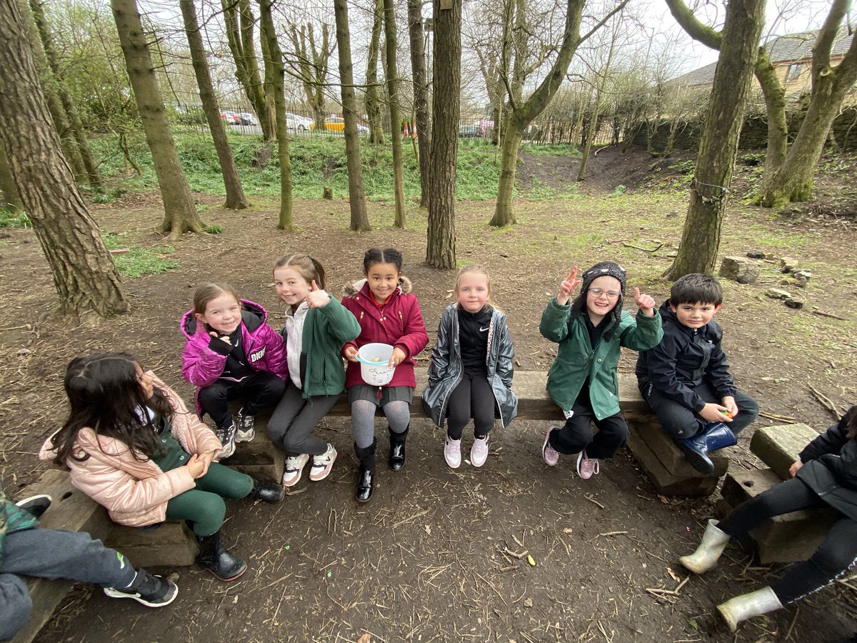 ShottsStPats's tweet photo. Primary 2 had so much fun in the forest hunting for Easter Eggs that the sneaky Easter Bunny left! 🐰 🐣 🥚 ❤️ https://t.co/X5TUxgyftB