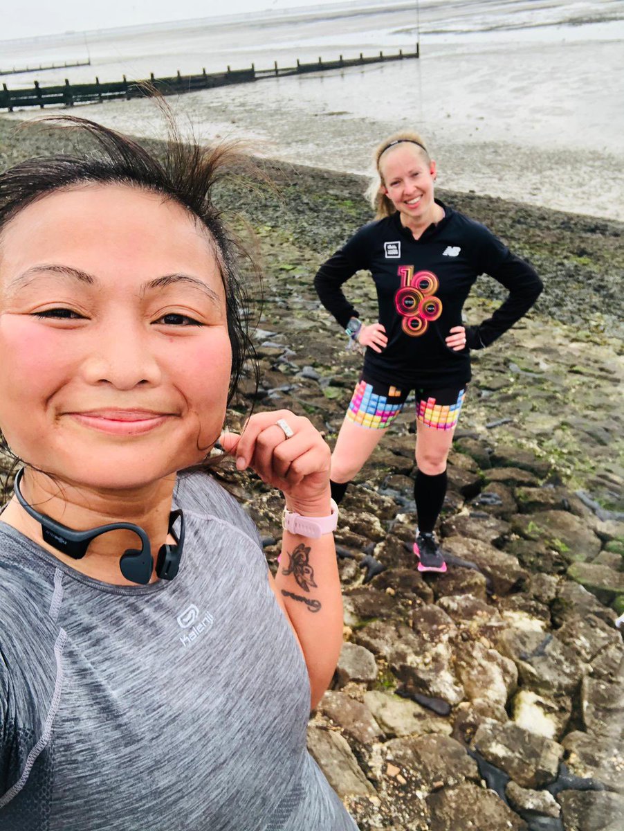 cK_Kirkland's tweet photo. Thursday morning intervals run completed this morning with my friend βΊοΈ conditions on the seafront were almost perfect for a tough session but pleased with the results ππ» glad to get an effort session in together #ukrunchat #running #intervals #Southend #effortsession https://t.co/oGLbZXjYCZ