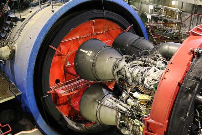 katlinegrey's tweet photo. This time it's not an April joke :)
At the end of March, NPO #Energomash successfully completed a series of 8 fire tests of #RD171MV development model. The next step is to deliver the engine to RSC Progress to test it as a part of the #Soyuz5 first stage. https://t.co/wy3PZzqtt4 https://t.co/GWjjLeGGWi